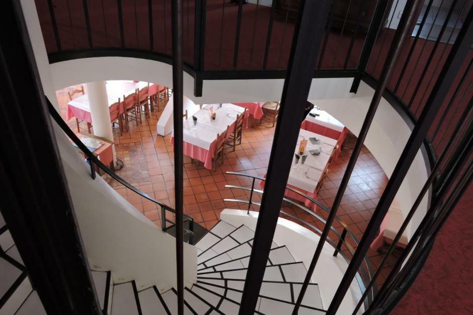 Hotel Les Vignes Rouges Ispagnac Eksteriør bilde